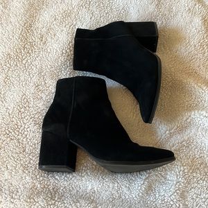 ♦️SOLD♦️Black Aldo Boots